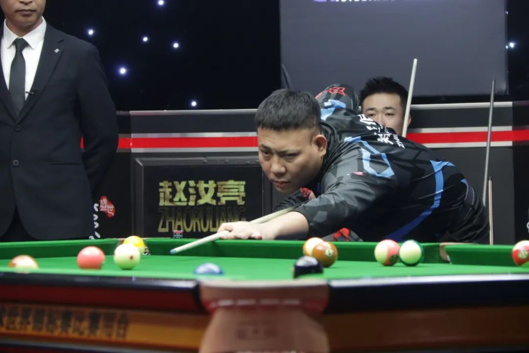 场馆内虽然 场馆内虽然